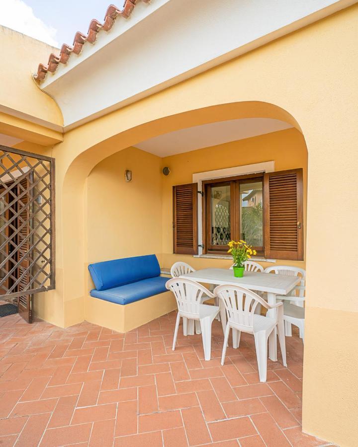 Ambra Holiday Rooms San Teodoro  Extérieur photo