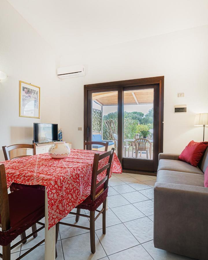 Ambra Holiday Rooms San Teodoro  Extérieur photo